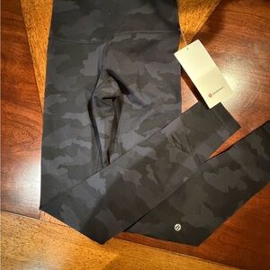 Lululemon Athletica Black Camo Skinny Pants